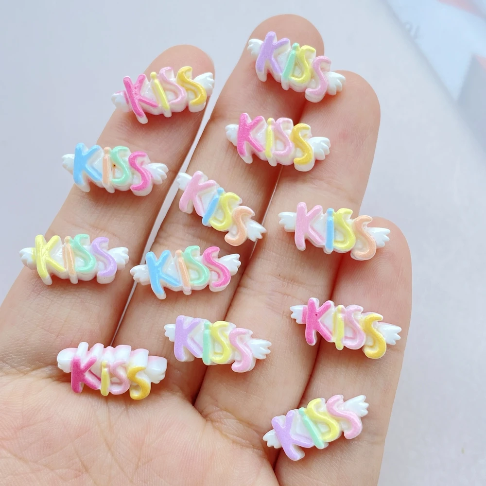 30 pz misto Nail Art resina arcobaleno colorato lettera bacio Charms strass fai da te mestiere per unghie decorazioni 3D gioielli