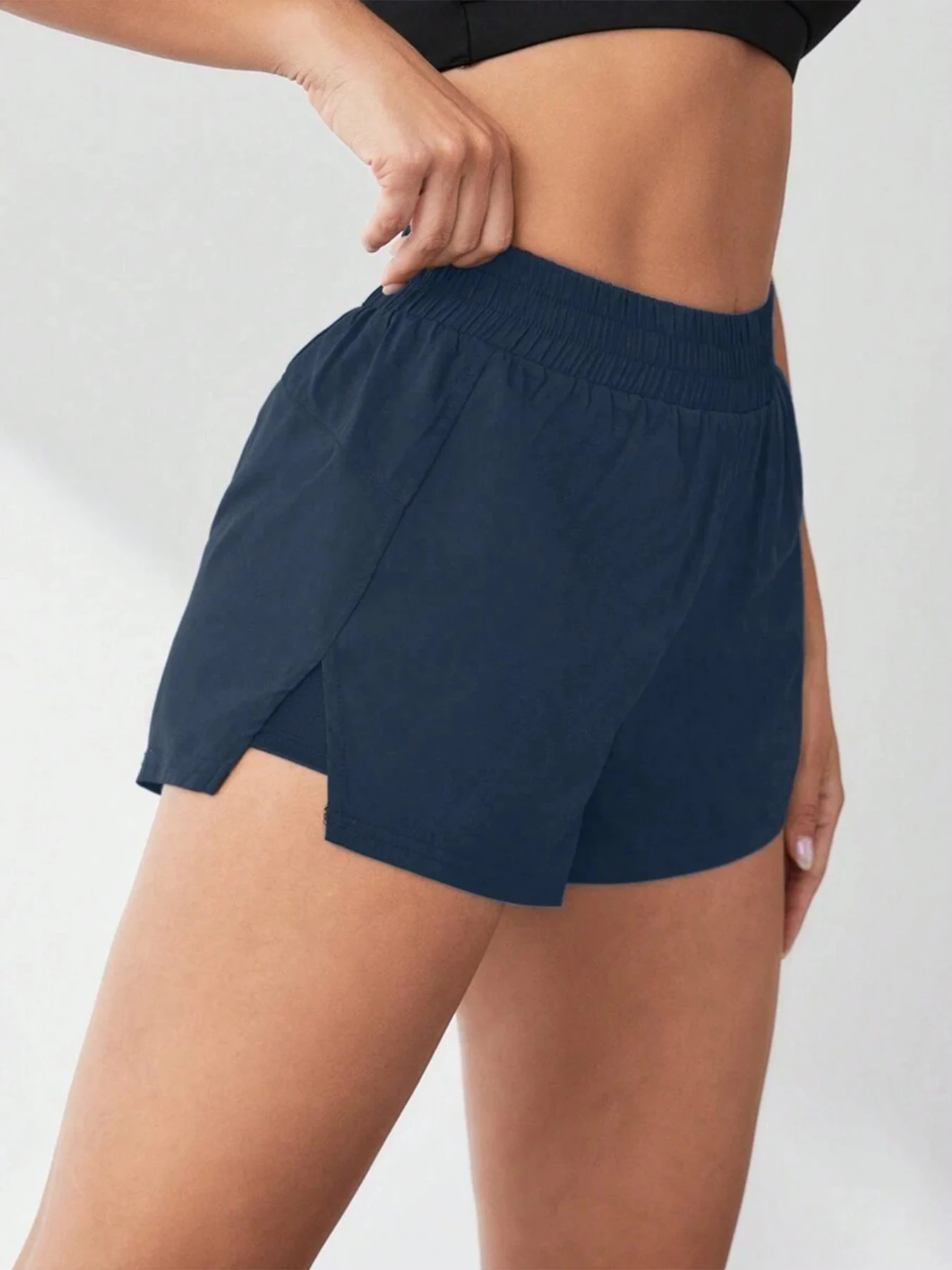 2026 Neuer Stil Faux-Zweiteiler Anti-Exposure Yoga-Shorts Sportshorts Lauf-Fitness-Tennis-Freizeit-Basic-Sporthose für Damen – Detail 13