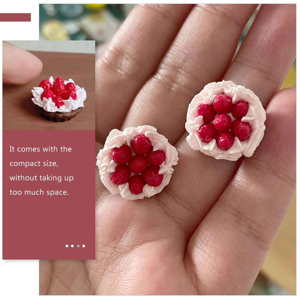 

Simulated Food and Play Strawberry Pie Miniature Scene Model House Toy Dessert Craft Kit Resin