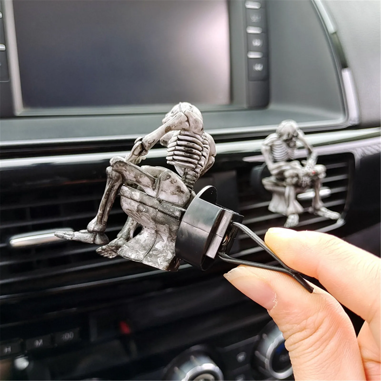 Fashion Skull Car Accessories Interior Creative Skull Car Air Freshener Perfume Oil Diffuser Halloween Ornament Auto Vent Clip