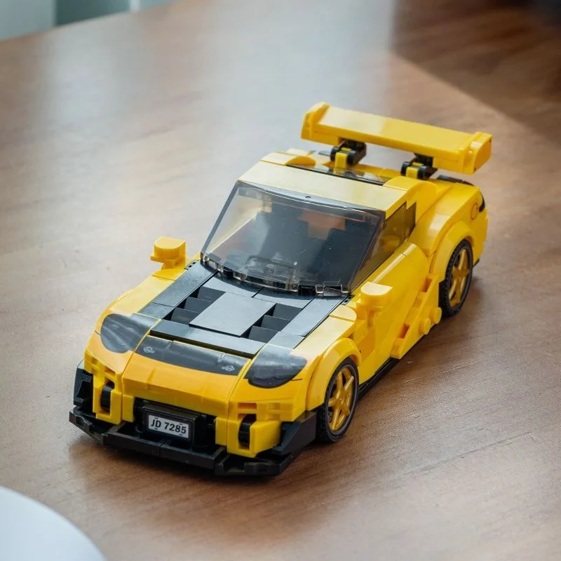 

2026 New Yellow Sports Car Building Block Model Toy Ideal As A Collection Gift For Adult Car Enthusiasts