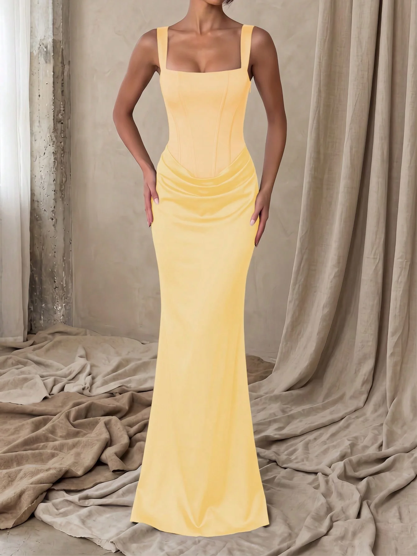 Damen Sexy Spaghetti-Träger Maxikleid Bodycon Sommer Satin Drapiertes Langes Kleid Gelb mit Schnürung am Rücken Elegant für Geburtstag und Abendveranstaltungen