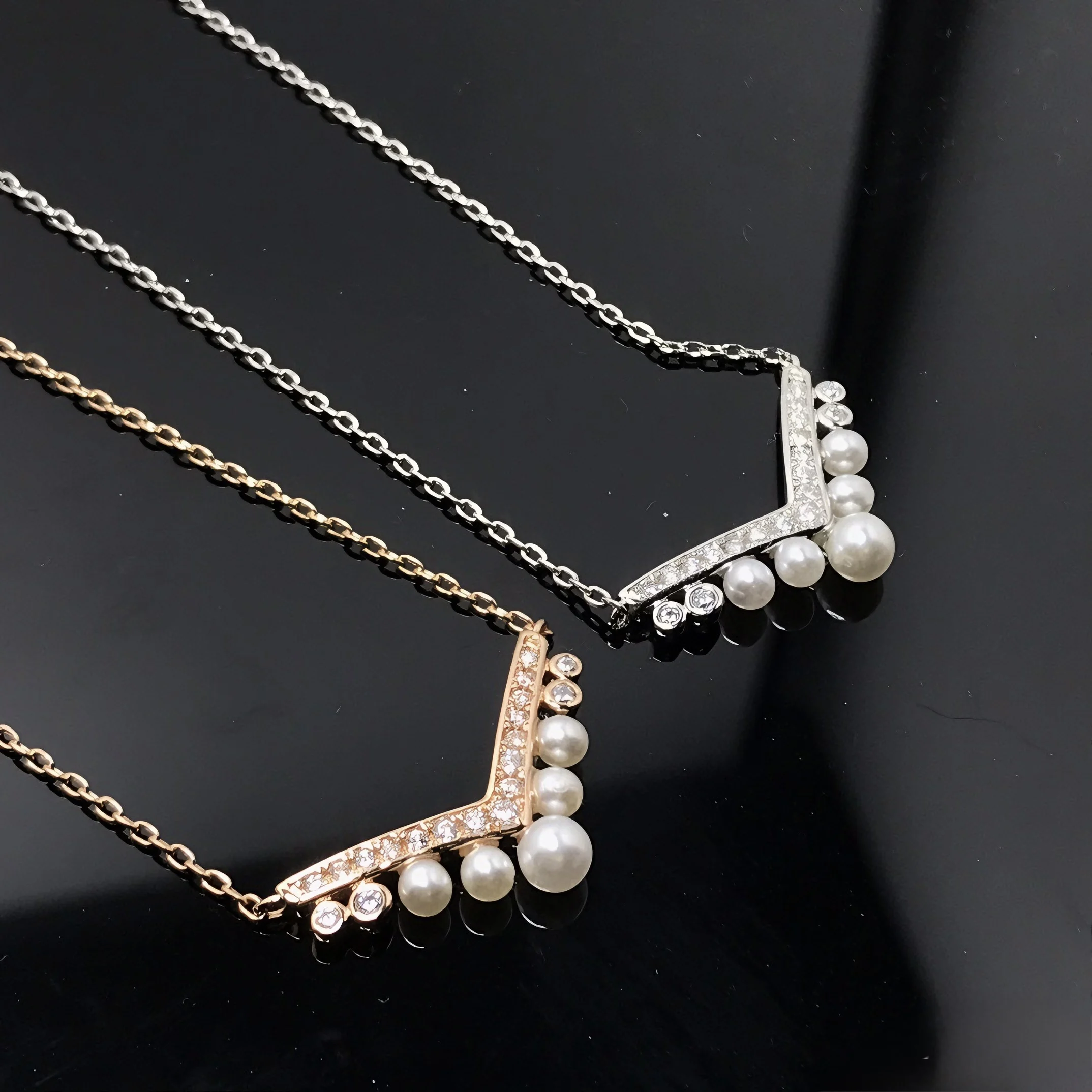 

French Luxury V-Shaped Pearl Diamond Necklace Fashion Women's Silver High-quality 5A Grade Zircon Sparkling Charming Party Gift