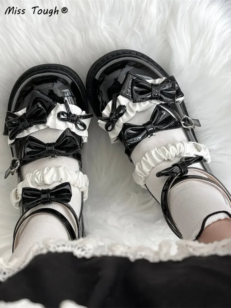 Japanese Kawaii Sweet Sandals Women Bow Lolita Style Cute Mary Janes Shoes Buckle Design Round Toe Chic Casual Shoes 2022 New