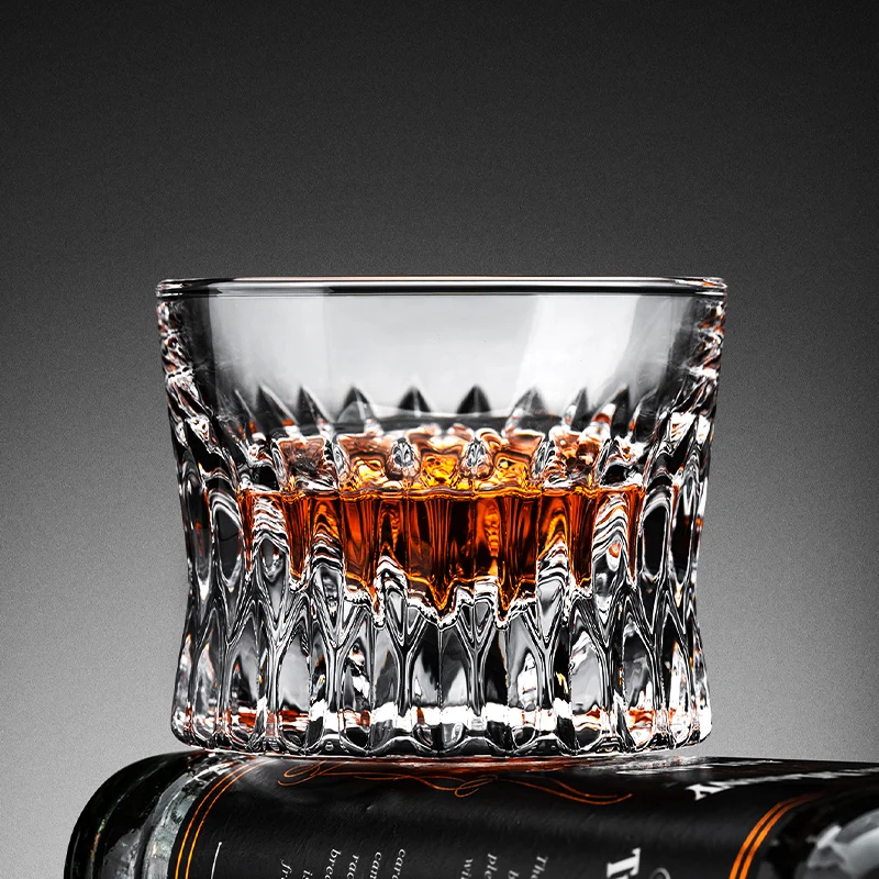 Copa de vino de lujo ligera, whisky, copa de cerveza, doméstica copa de vino, copa de Baijiu, copa de cristal, copa de vino extranjero