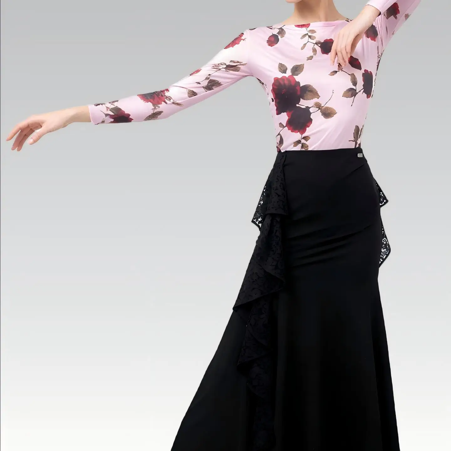 2025 新社交ダンストップス女性のためのプリントワンピース襟シャツサンバチャチャワルツラテンダンス練習服 XH3783