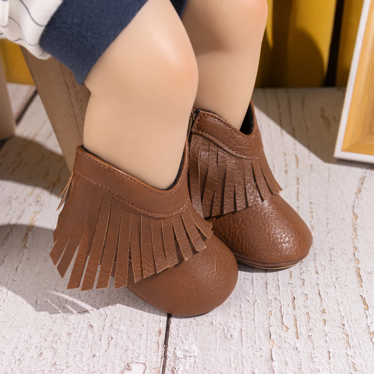 

Новые детские осенне-зимние модные/мягкие милые ботинки на молнии с кисточками в стиле ретро, неторопливые/легкие детские сапоги для малышей, лидер продаж