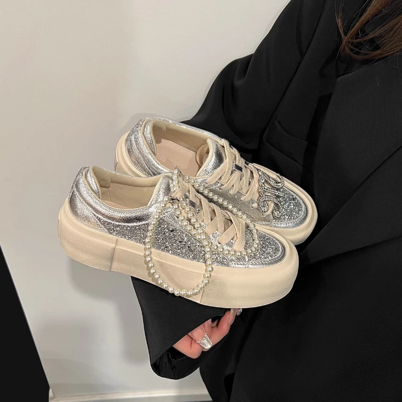 Round Toe Lace Up Letter Casual Shoes Versatile 2024 New Thick Sole Sponge Cake Shoes Pearl Sequin Board Shoes  Women