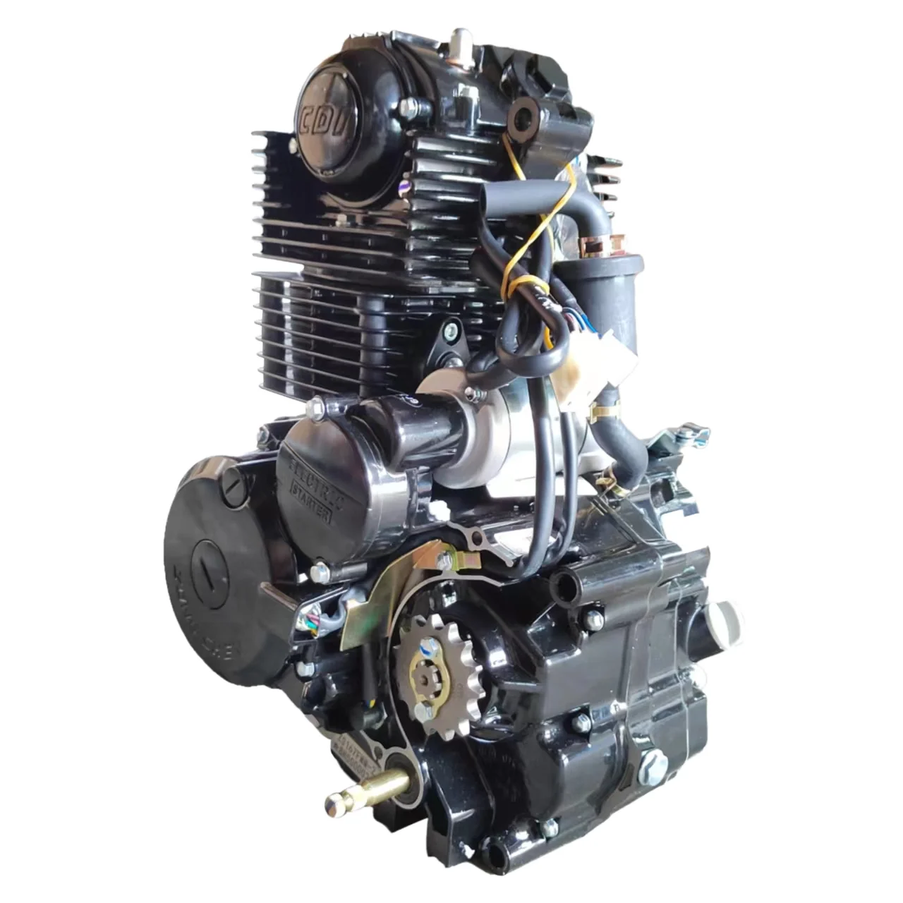 

Двигатель Zongshen 4-тактный 250 куб. см, 4-клапанный, с CDI зажиганием для внедорожных мотоциклов, модель ZS172FMM CB250, новый.