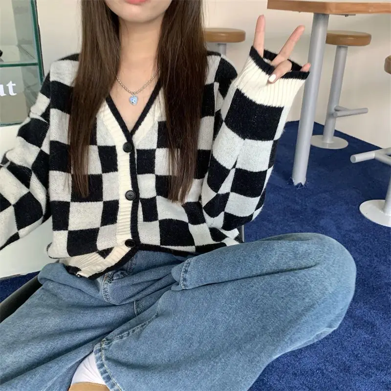 

Women Clothing Autumn Winter Fashion Simplicity All-match Fashionable Color Blocking Knitting Women V-neck Lingge Sweater Cardi