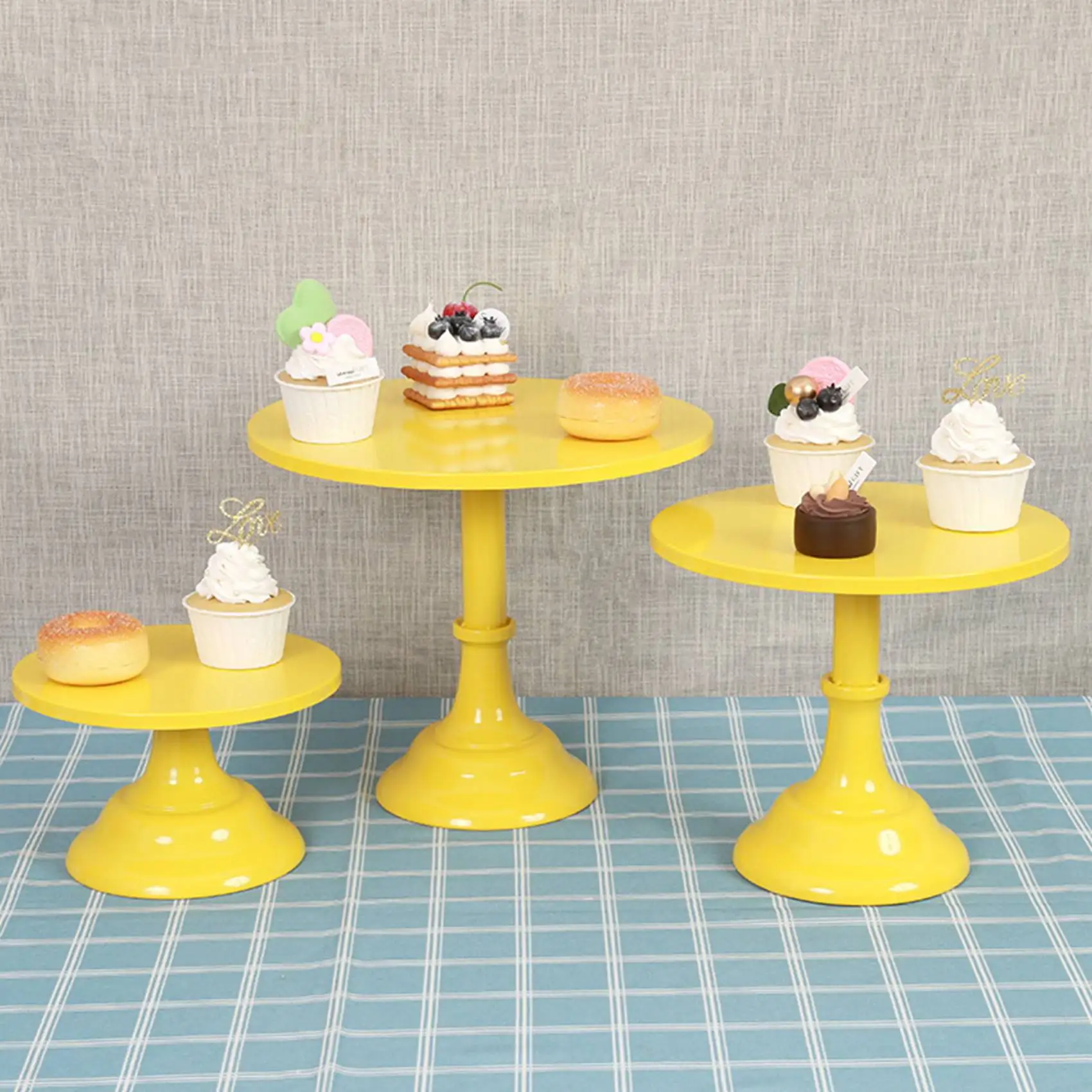 Metal Iron Cake Stand Round Pedestal Dessert Holder Cupcake Display Rack Bakeware for Birthday Wedding Party (Yellow M)