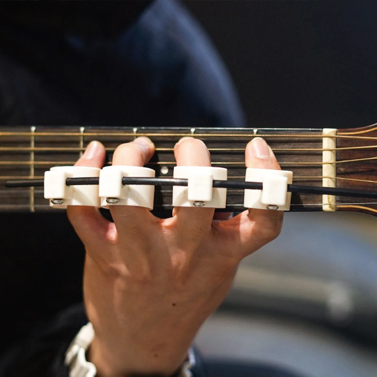 

Guitar Finger Expansion Sleeve Adjustable Size Practice Tool for Beginner Muscial Instrument Flexibility
