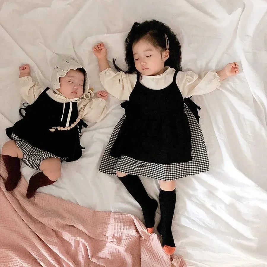 Cute Baby Clothing Spring 2026 New Korean Version Girls Dresses Childrens Set Baby One-Piece Romper Crawling Clothes Sister Suit