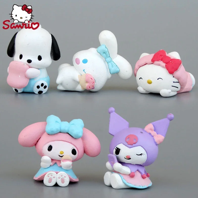 Sanrio-figura de Anime de Cinnamoroll Melody, Hello Kity, Pachacco, Kuromi, Mini trajes de dibujos animados Kawaii, decoración, regalos para niños, Juguetes