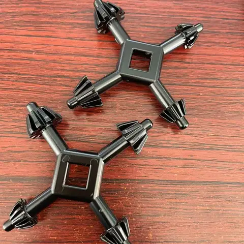 1/2個入り クロスレンチ 4 in 1 ドリルチャックキーレンチ 4ウェイチャックキー ほとんどのドリル/電動工具用 サイズ6mm 9mm 10mm 13mm