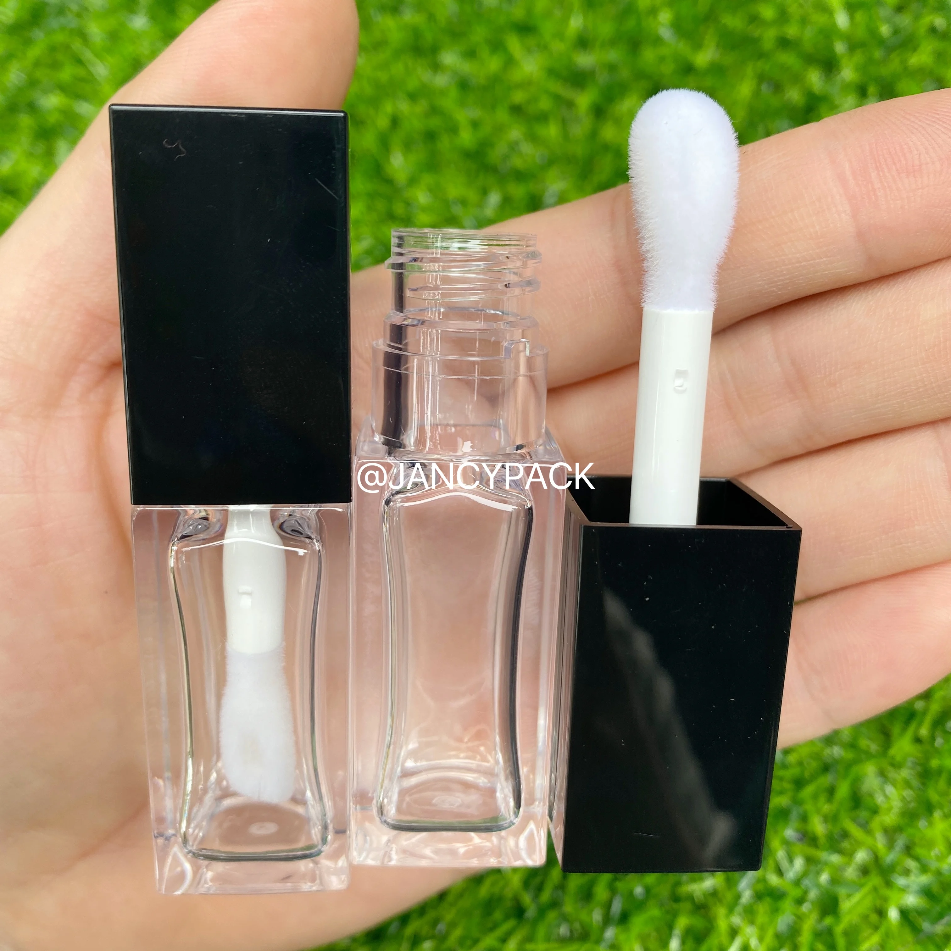 Empty Portable 8ml thick wand Lip Gloss Tube Plastic Lip Glaze Tubes,Square full clear transparent Cosmetic Packing Container