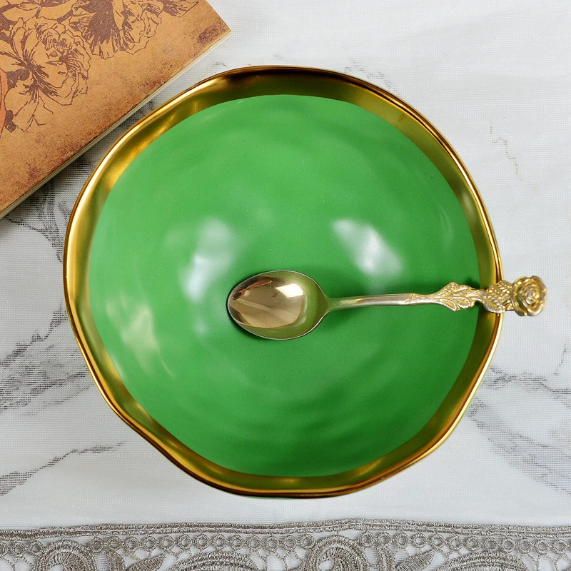 European style gilded ceramic green glazed food bowl, colored glazed fruit salad bowl, European style breakfast bowl, 6-inch bow