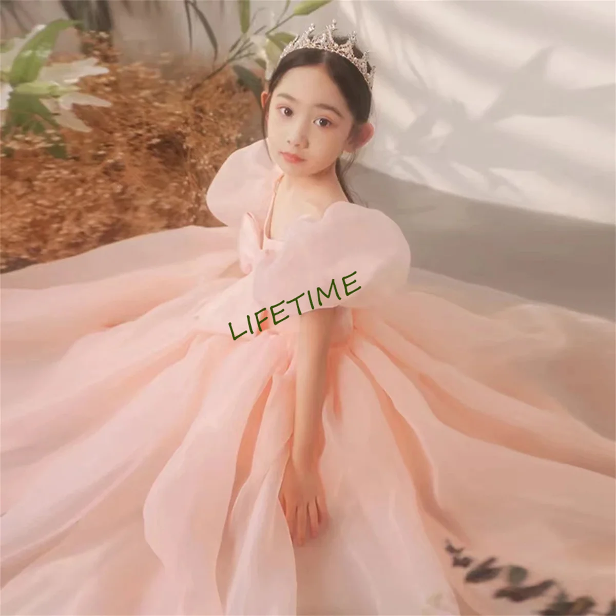 Lovely Pink Short Puff Sleeves Flower Girl Dresses For Wedding 2023 Formal Pageant Birthday Party First Communion Gowns For Kids