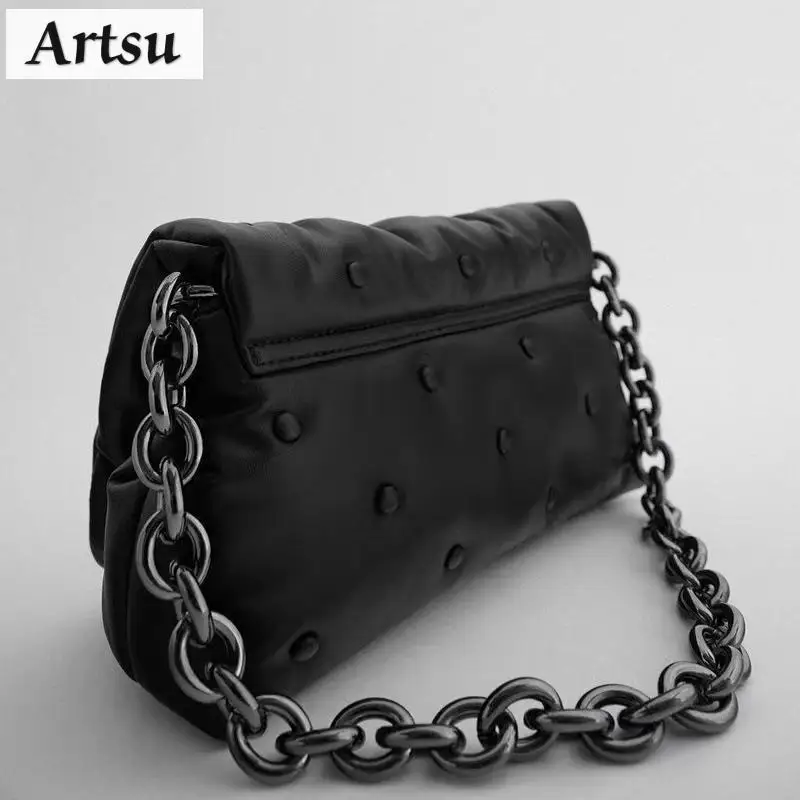 

Women's Advanced Sense Axillary Bag Retro Fashion New Shoulder Bags Small Square Bags Trend Leisure Versatile Crossbody Bags