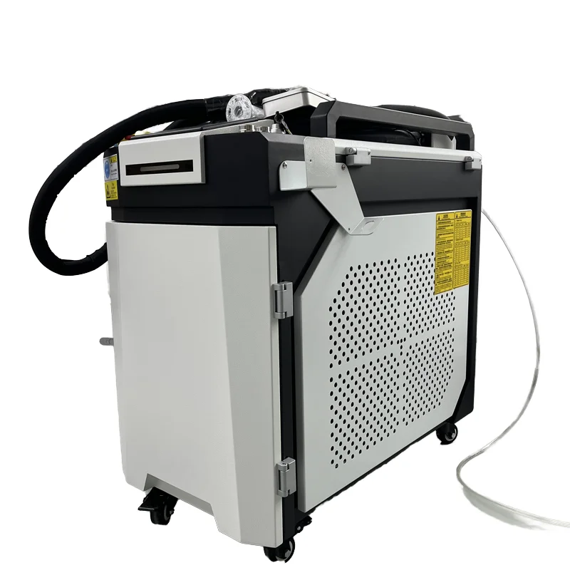 

Lightweight 1500W Portable Fiber Laser Welding Machine Handheld Three-In-One Design New Condition