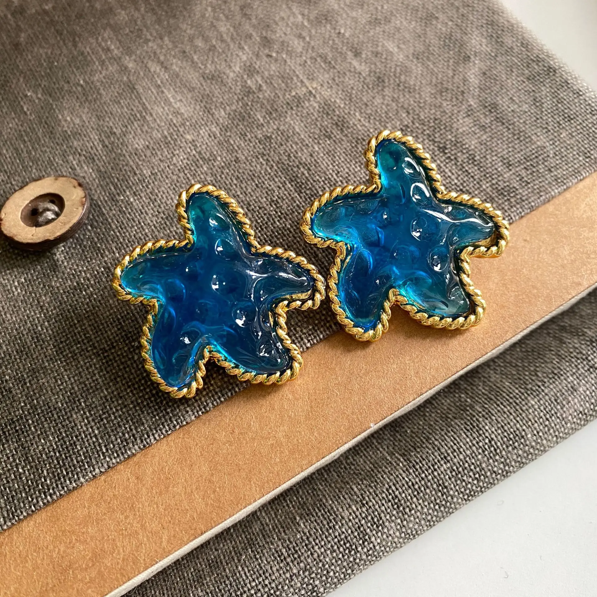 

Ocean Blue Acrylic Starfish Earrings, Retro, Light Luxury, Niche Design Fashionable And Unique Earrings