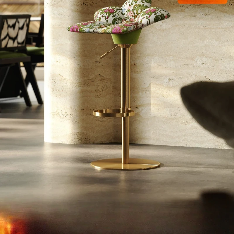 Medieval bar chair, designer's high sense, rotatable lifting bar chair