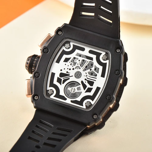 Imagen 2 del producto Reloj deportivo de nueva generación con diseño hueco, maquinaria deportiva moderna, cuarzo de viento, pequeño reloj artesanal de tres discos