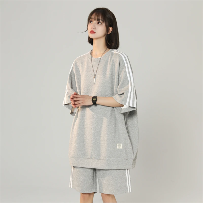 

Мужской летний спортивный костюм свободного кроя для пар, футболка с коротким рукавом из хлопка и льна, тонкая модная футболка с круглым вырезом