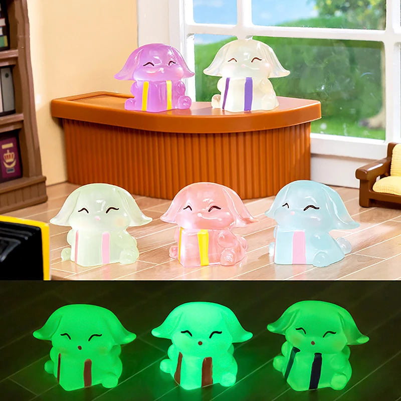 1Pc Cute Mini Luminous Rabbit Hug Gift Doll Micro Landscape Glow In The Dark Decoration Toys For Kids Resin Miniature Figurines