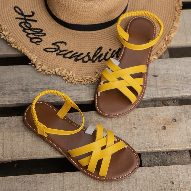 Summer Lightweight Casual Slip-on Women Comfortable Flat Beach Sandals Retro Crossover Solid Color Roman Style Plus Size_vogvips.com