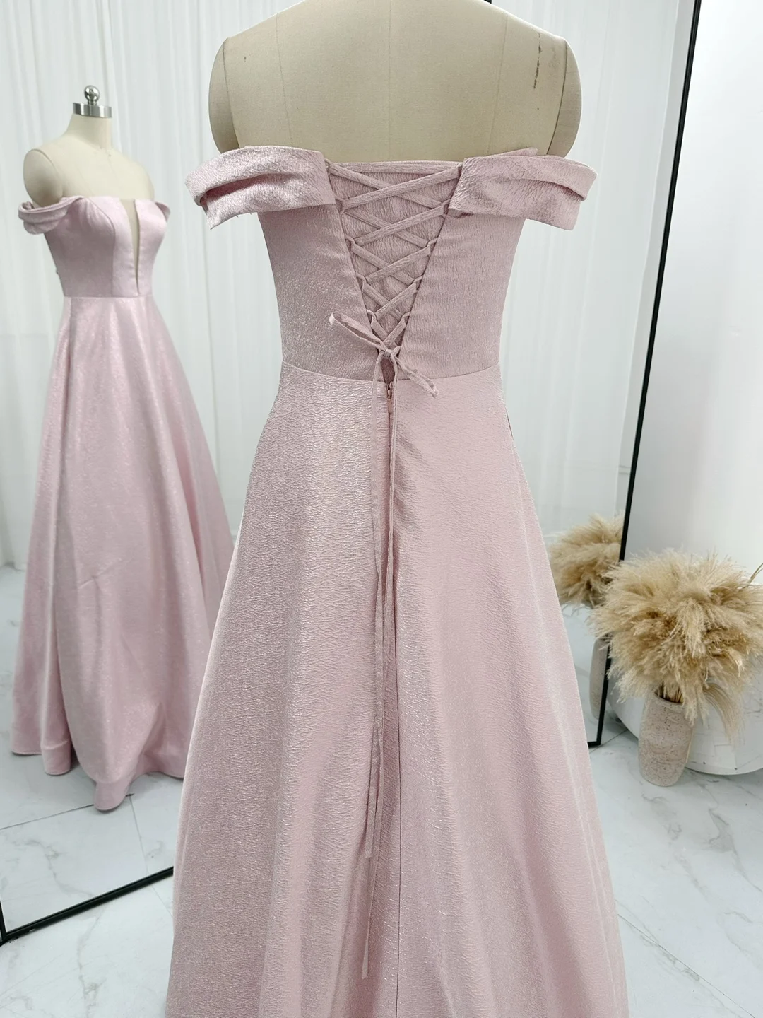 Falda de vestido de banquete de día sensorial de lujo SatinLight, Top de tubo rosa claro, alto nivel, M1272