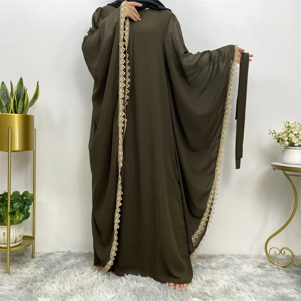 

Women Bat Sleeve Lace-up Abayas for Womne Large Size Muslim Dress Middle East Patchwork Long Dress Pullover Dubai Abaya Kaftan