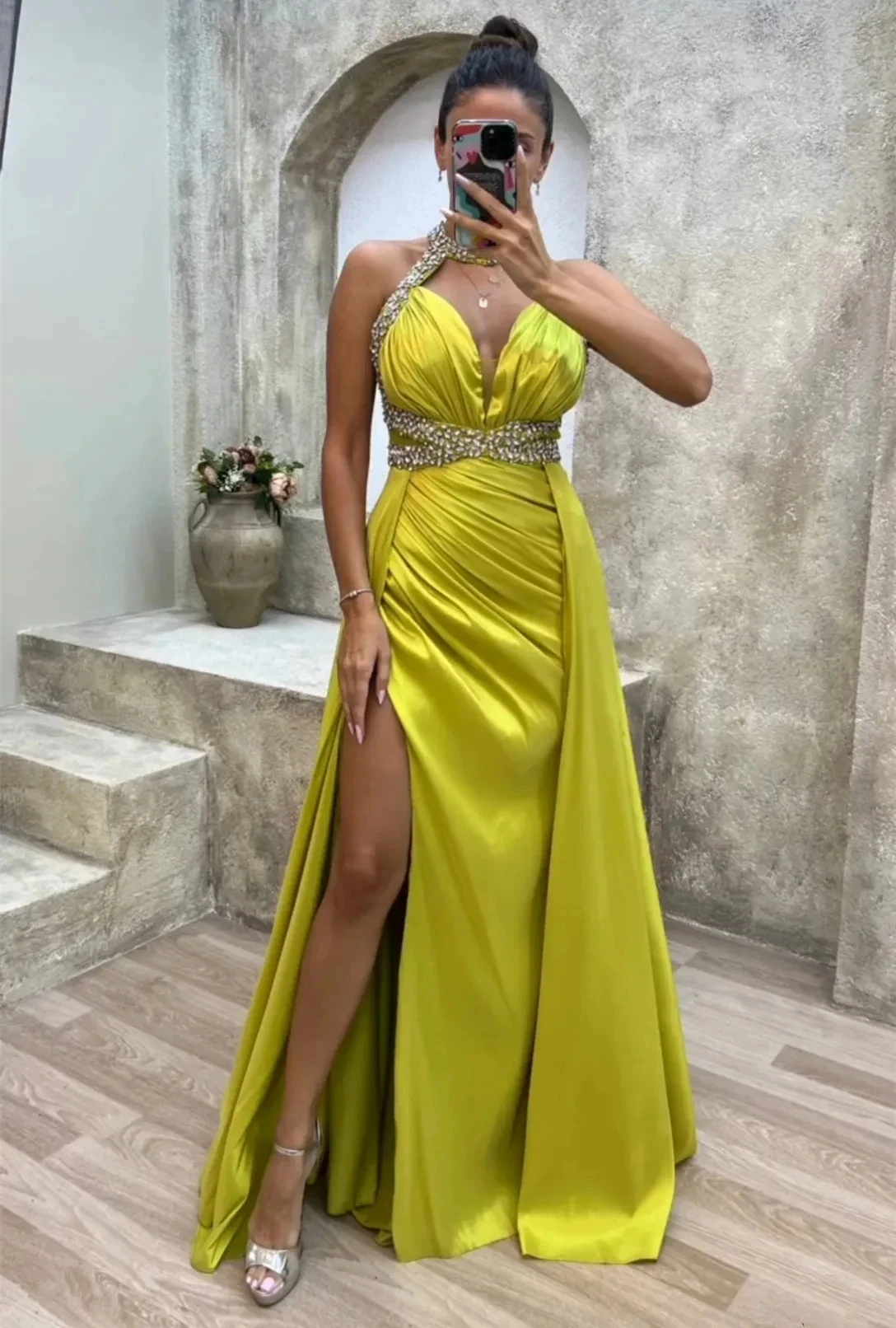 2025 Dark Green Evening Dress Satin Halter Beaded Crystals Formal Customized Prom Party Gowns Vestidos Fiesta Robe De Soirée