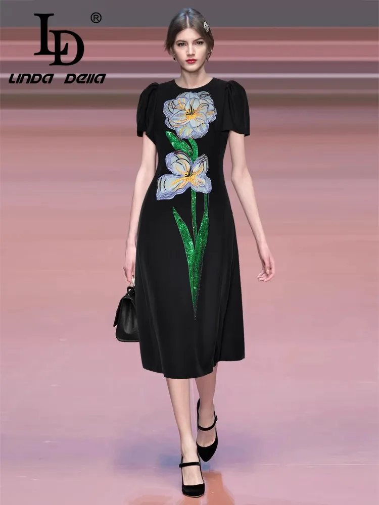 

LD LINDA DELLA Round Neck Short Sleeved Three-Dimensional Floral Sequin Embroidered Waist Princess Style Dress, 2025 Summer New