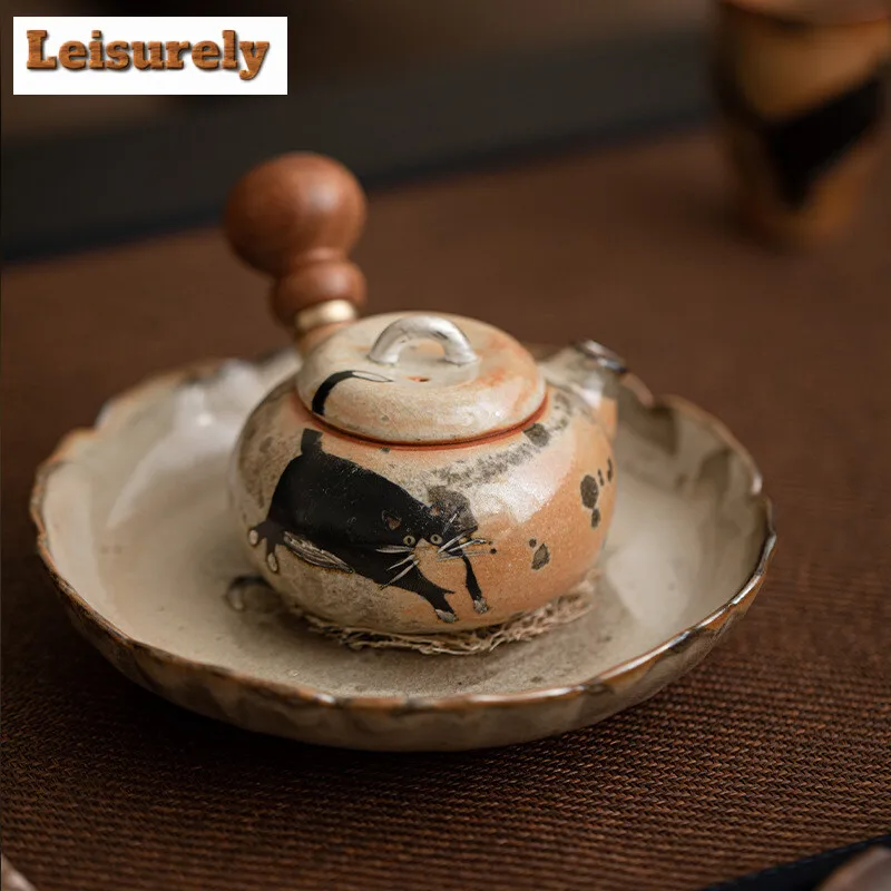 

100ml Creative Zhiye Cat Side Handle Pot for Making Tea Handmade Wood-fired Porcelain Pot for Infusions Kettle Kung Fu Tea Set