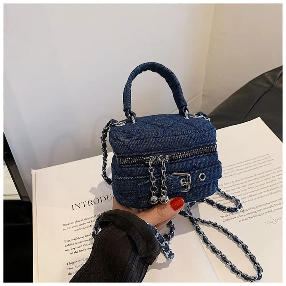 

Fashion Large Capacity Bucket Small Bag Denim Portable Lipstick Accessory Bag Blue zipper Denim Chain Bag Women