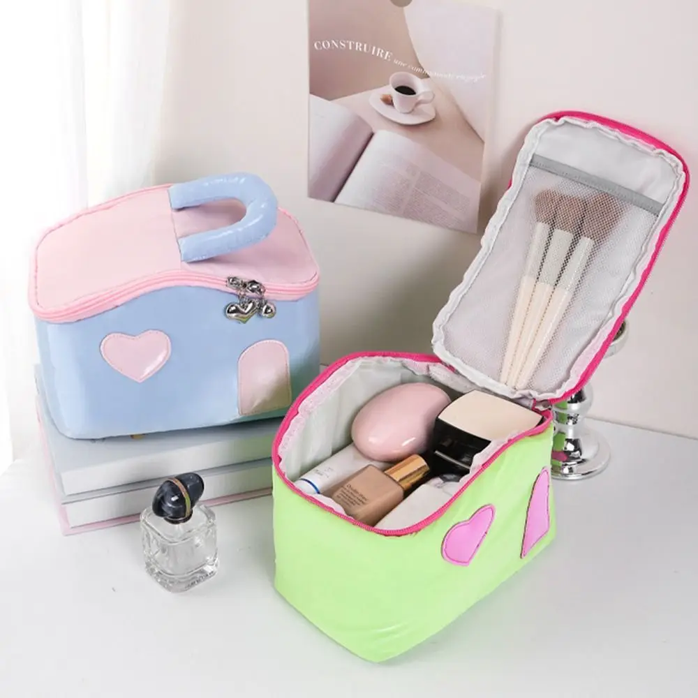 

House Shape Cosmetic Storage Bags Large Capacity Korean Style Cartoon Makeup Bags Multi-Functional Waterproof Sundries Organizer