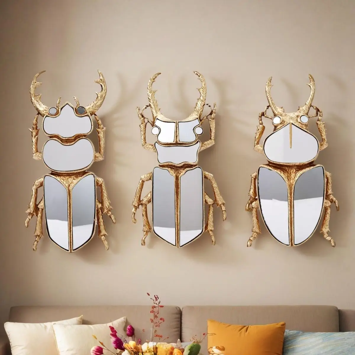 Luxury-light Gold Mirrored Beetle Decorative Wall Piece. Resin Craftsmanship Creative Insect-shaped Mirror. Entrance Decoration