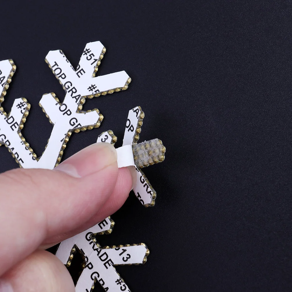 

2 pcs Car Stickers Rhinestone Decals Snowflake Shape Bling Self-Adhesive Crystal Patches For Clothes Bags Curtains Window