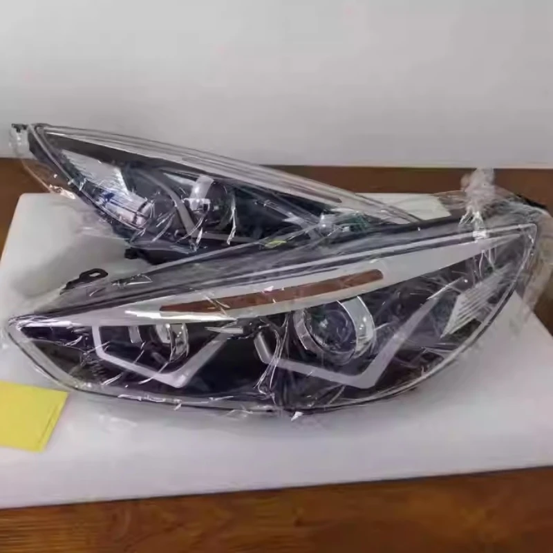 

LED Car Front Headlight Assembly for Ford Focus 2015-2018 Modified New Style Daytime Running Light Turn Signal