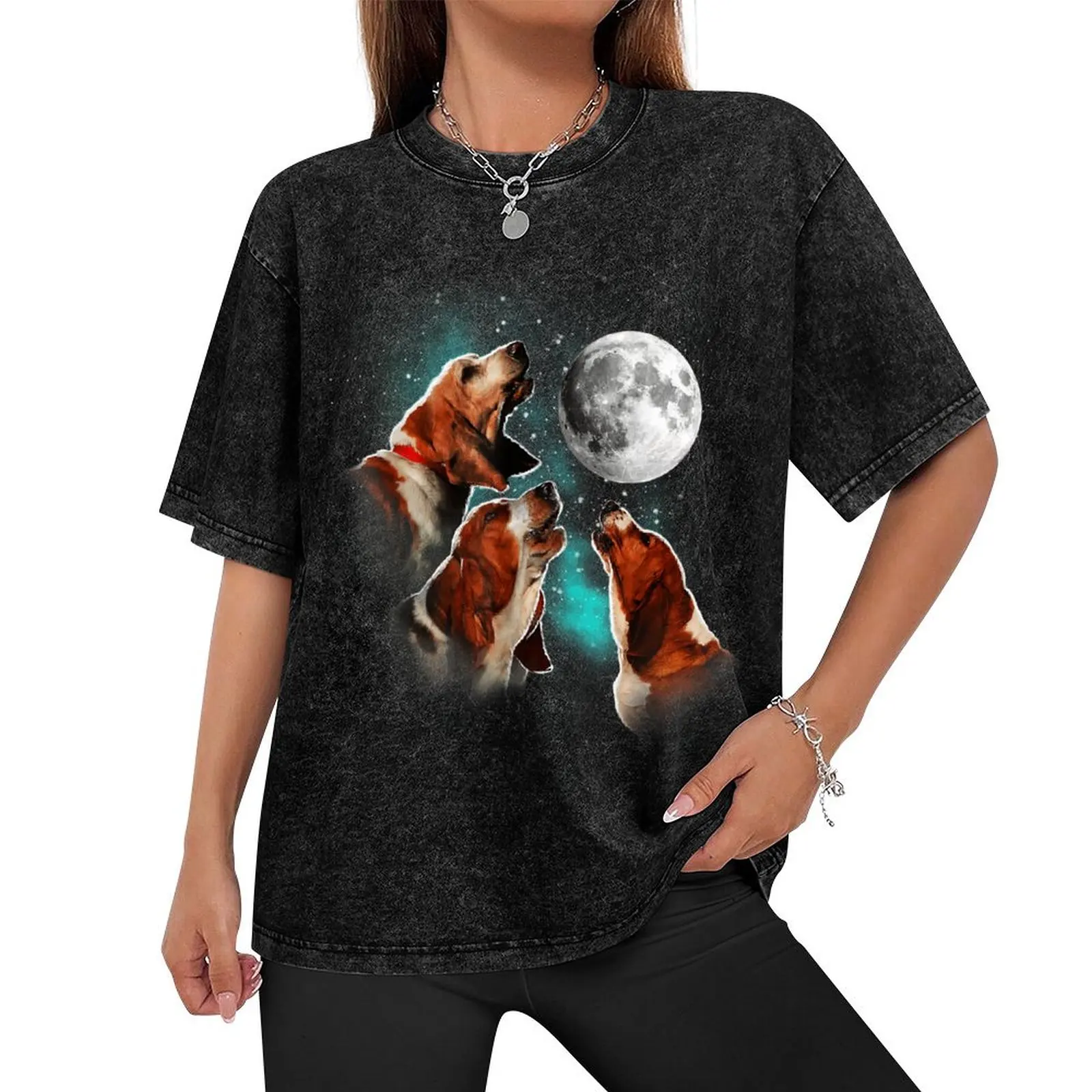 Basset Hound, Basset Hound Howling At The Moon T-Shirt anime vintage anime shirt vintage t shirts t shirt men 100℅ cotton