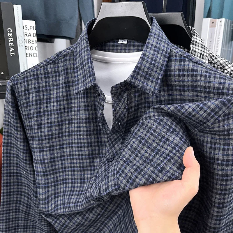 

2025 Autumn New Men's Printed Striped Long Sleeved Shirt Casual Fashion Versatile Men's Top