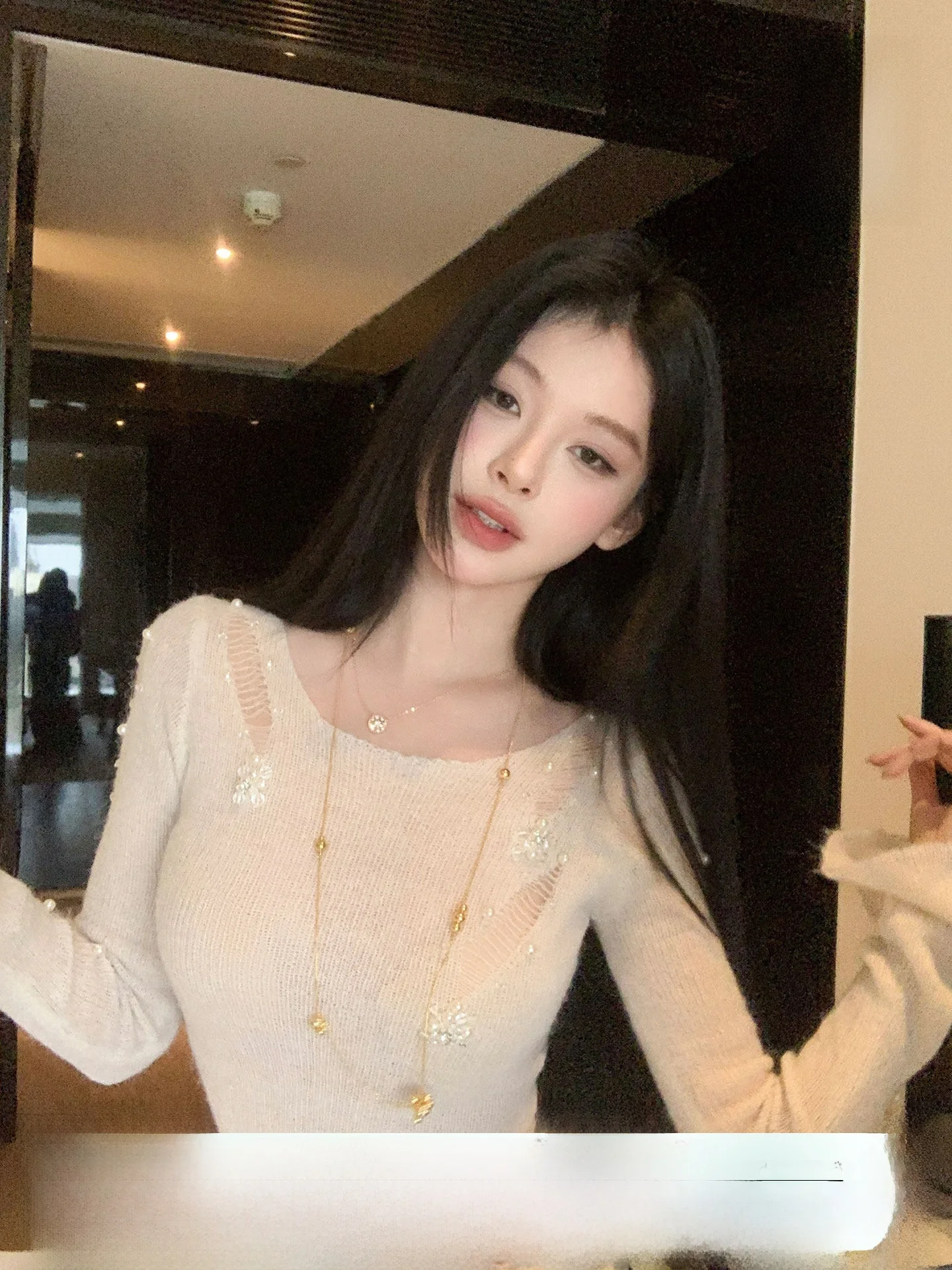 

Женский топ Paris Cherry с ажурным жемчужным узором и необычным дизайном, для повседневной носки, из нейлона, акрила, полиэстера...