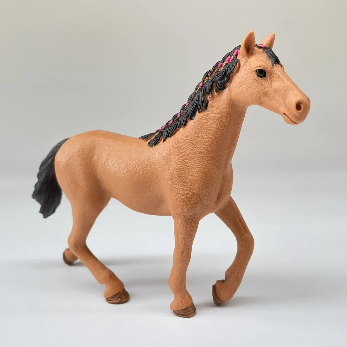 Bandai Children's Early Education Cognitive Simulation Horse Equestrian Horse Animal Figure Plastic Model Toy Ornaments