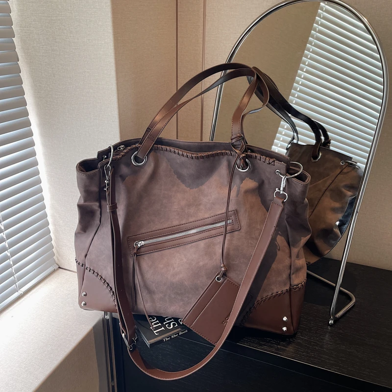 

Super Cool Large Capacity Casual Fashion Tote Versatile Popularity Shoulder Bags Stylish Design Women's Crossbody Bags 2026 New