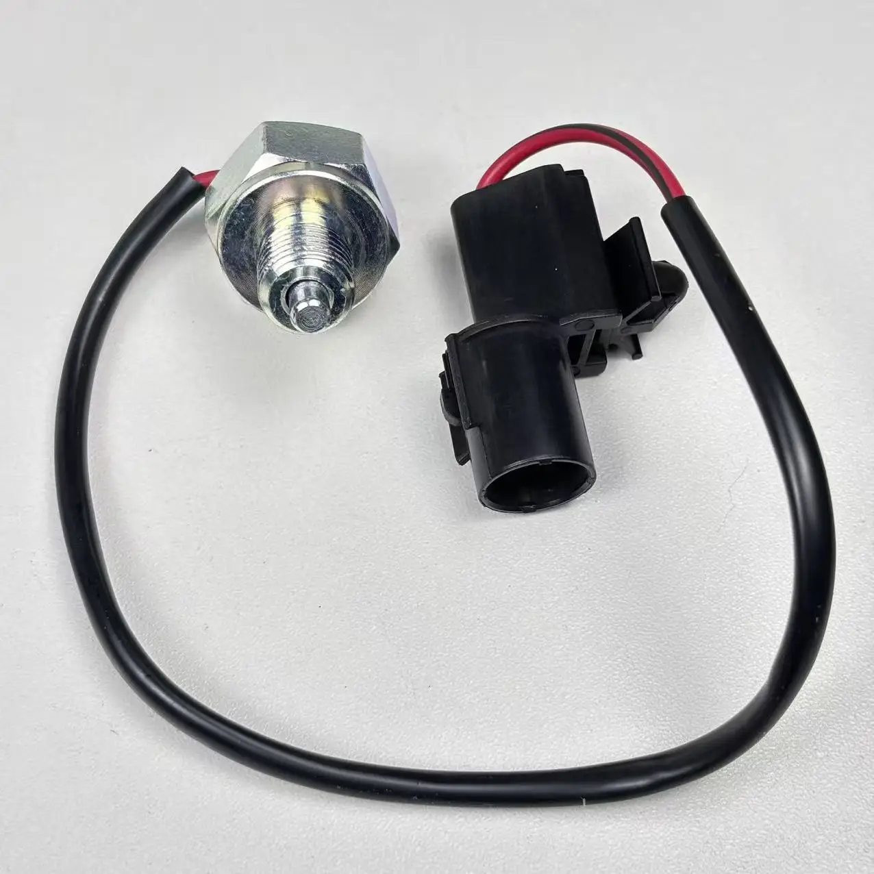 Position Sensor MR580151 For Mitsubishi Montero 3.8L 3.5L Engine
