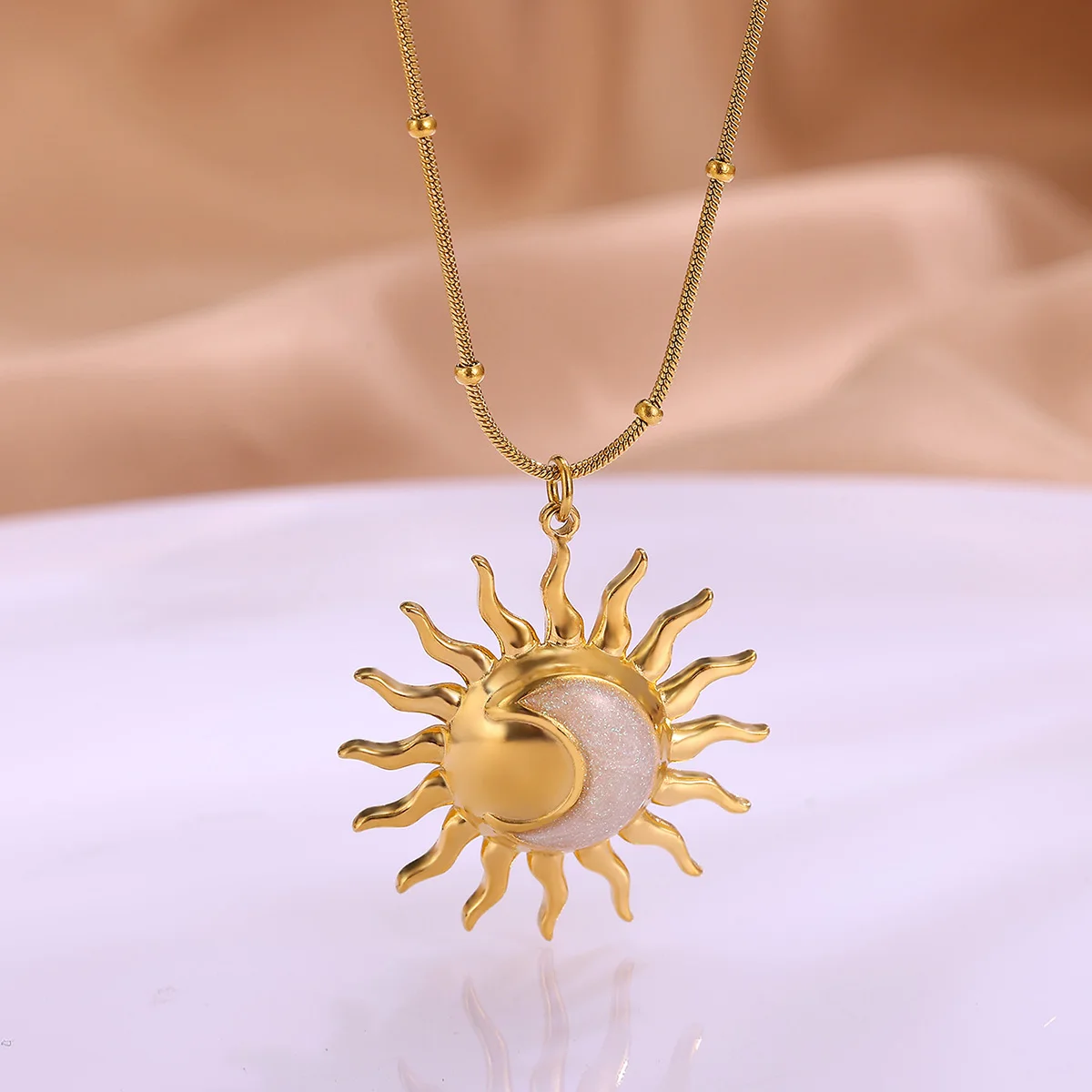 Waterproof Oil Drip Vintage Sun Pendant Necklaces For Women Gold Color 304 Stainless Steel Nameplate Necklace Christmas Jewelry