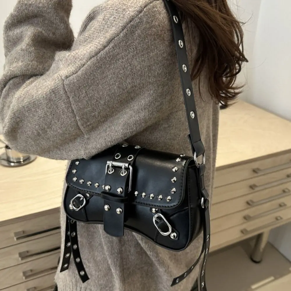 

Trendy Punk Style Y2K Armpit Bag American Style Large Capacity Underarm Bag Sweet Cool Handbag Rivet Shoulder Bag Spicy Girls