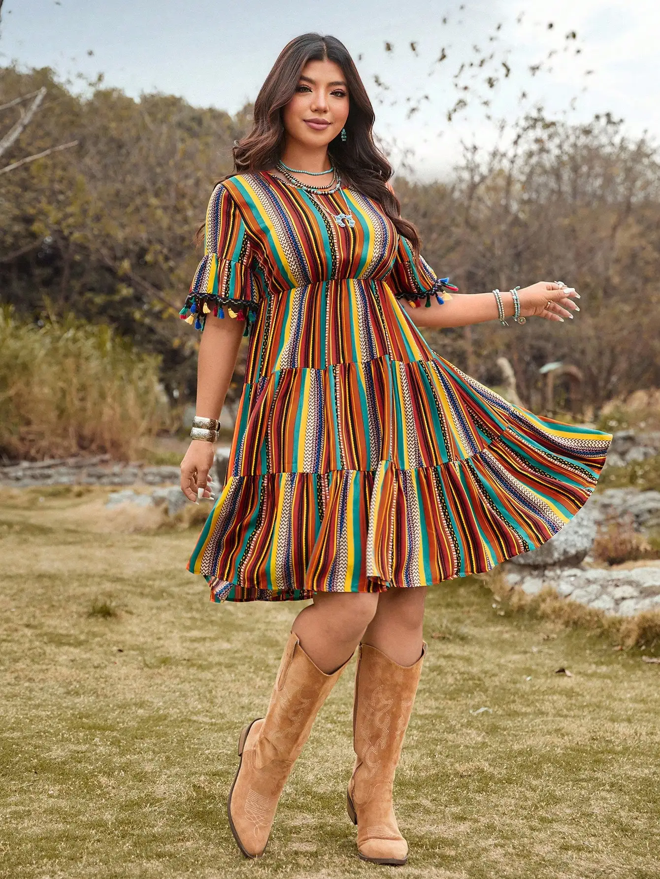 Vestido de mujer de talla grande con rayas étnicas de colores, vestido mini con flecos y mangas acampanadas, vestido suelto estilo bohemio para vacaciones