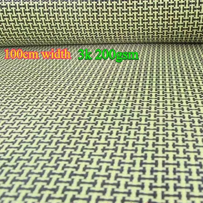 

3K 200gsm gele Kevlar aramidevezel en koolstofvezel gemengde stof 1100D 40 "/100 cm breedte Effen hybride koolstofdoek oprolbaar